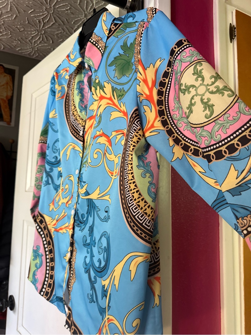Blue Ornate Print Long-Sleeve Shirt - Picture 5 of 6